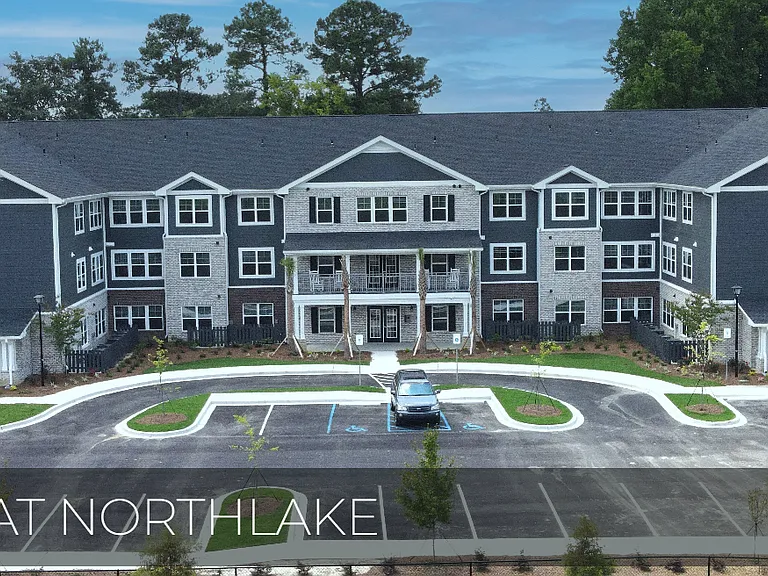 Villas at Northlake — Photo 2