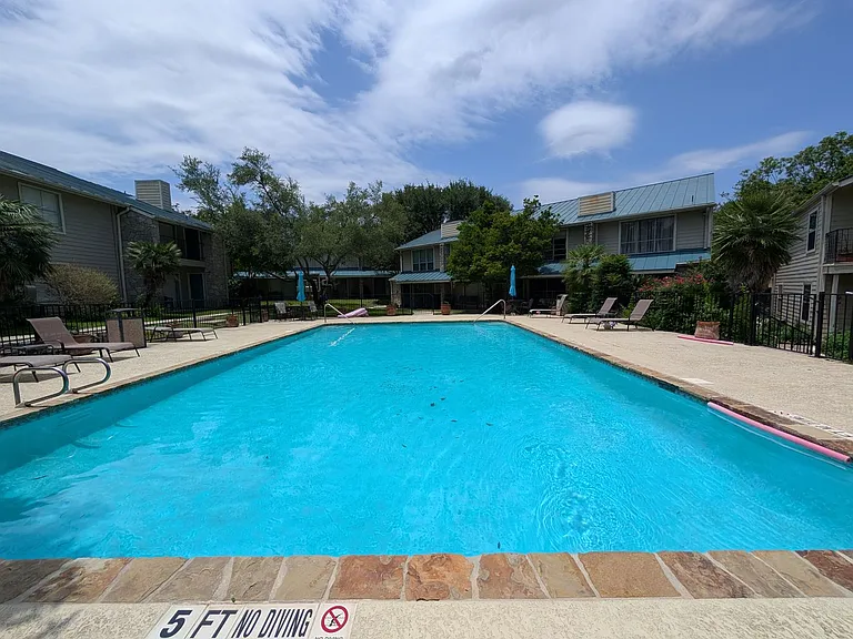 551 Terminal Loop Rd #D5 — Photo 39