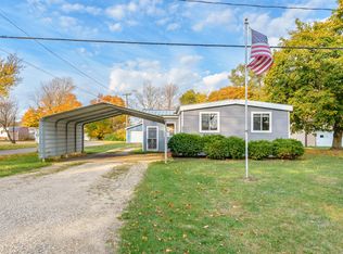 372 13th St, Plainwell, MI