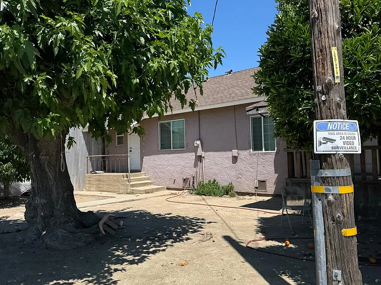 6275 Sultana Dr — Photo 8