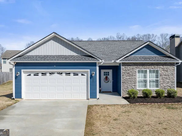 517 Highland Pointe Dr, Alto, GA 30510