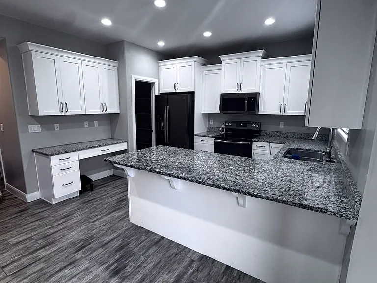 1549 Northfield Rd #16 — Photo 7