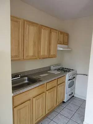 Rented by Bohemia Realty Group | media 9