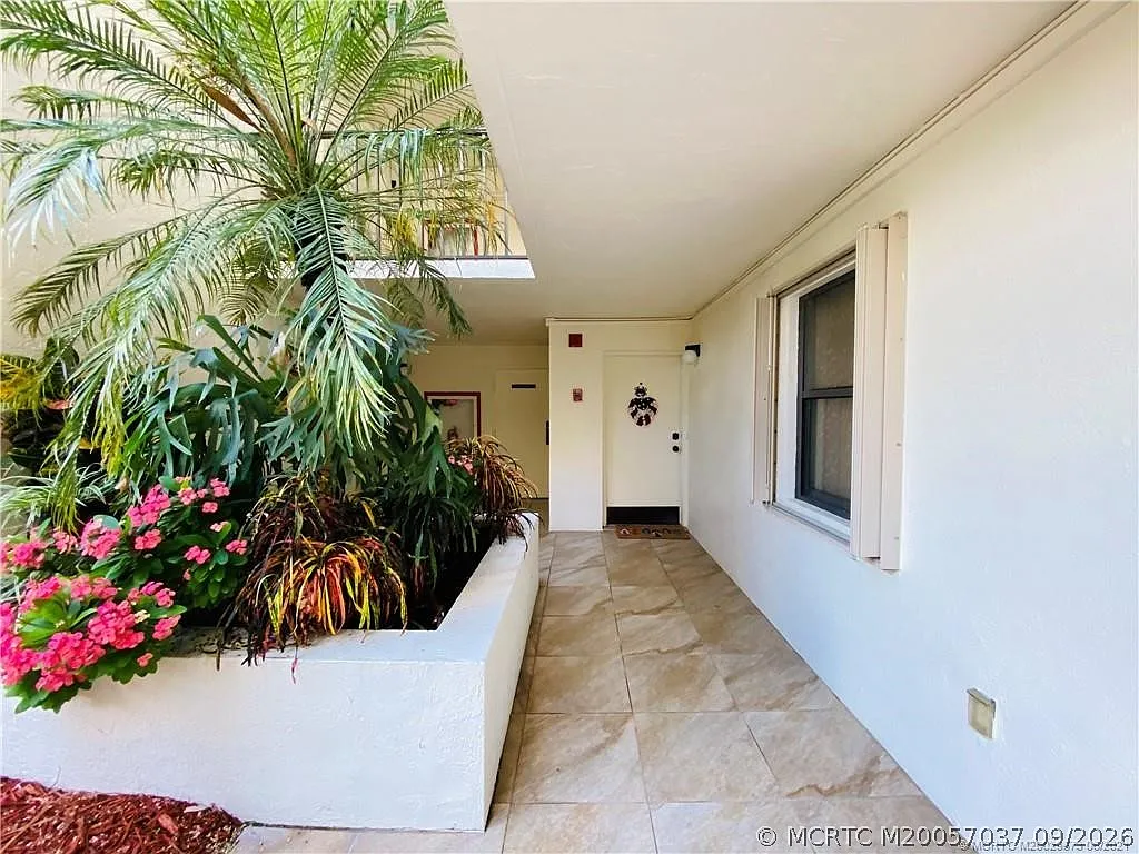 2 bed, 2.0 bath, 1414 sqft, $2,500 — Photo 3