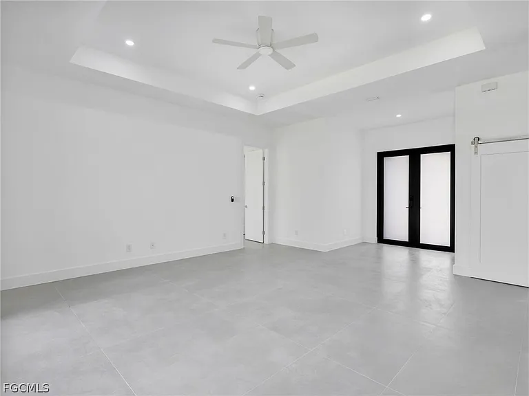 6192 Kambach St — Photo 12