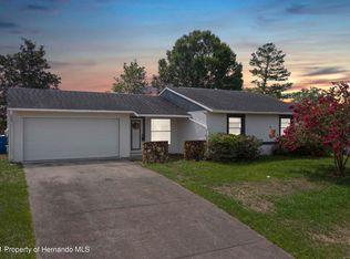 4122 Candler Ave, Spring Hill, FL 34609