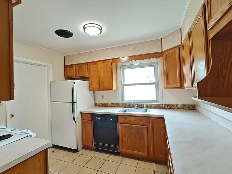 65 Sandstone Ln — Photo 6
