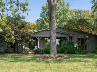 1947 Grassy Ridge Rd, Saint Louis, MO 63122