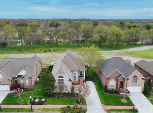 1131 Fairvue Village Ln, Gallatin, TN 37066