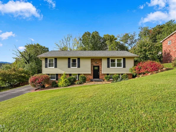 205 Bernard Ave, Church Hill, TN 37642