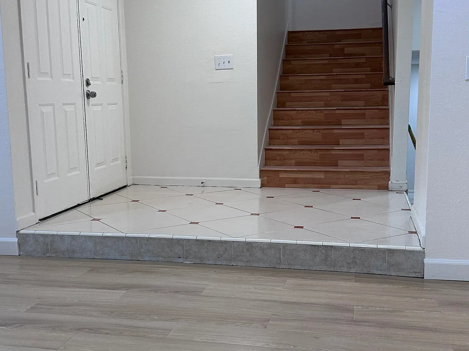 4 bed, 1830 sqft, $2,600 — Photo 3