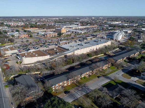 4th image of 1700 George Bush Dr #407