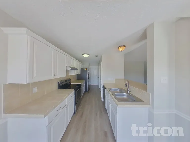 1507 Antebellum Dr — Photo 6