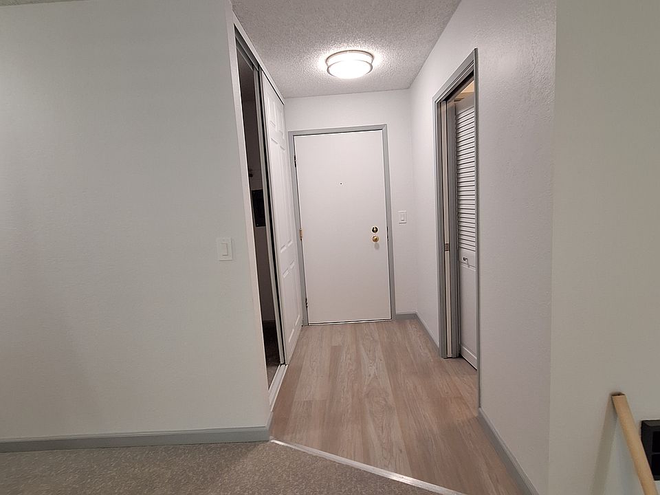 entry area facing entrance