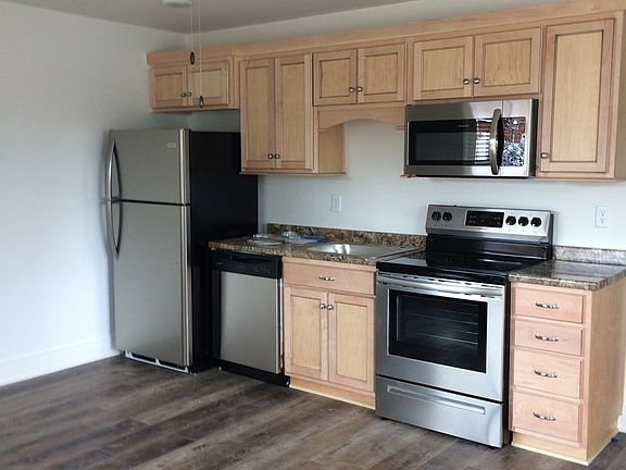 3rd image of 1138 Kenton St APT B