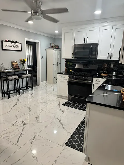 3 bed, $3,200 — Photo 4