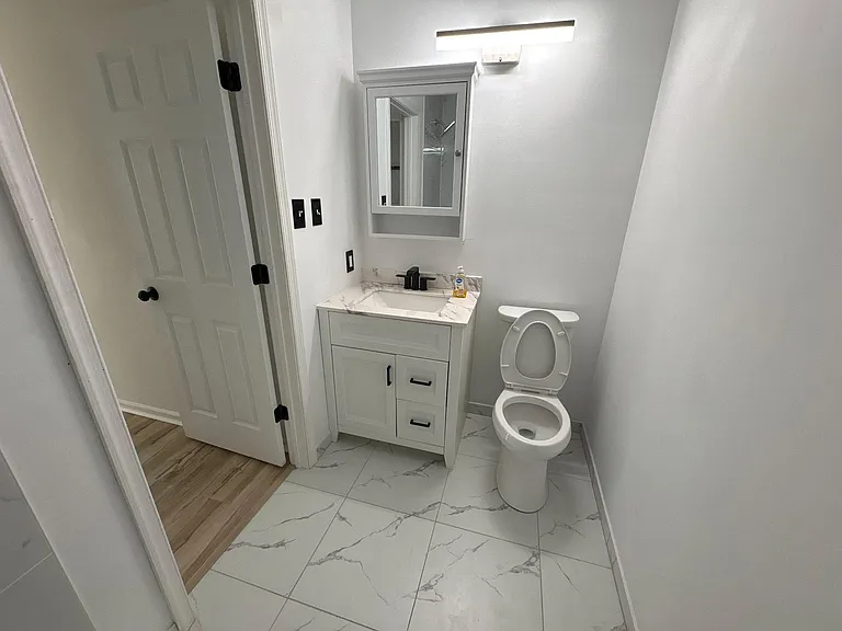 72304 Delaire Landing Rd #304 — Photo 39