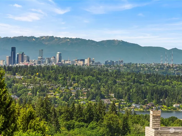 13701 SE 51st Place, Bellevue, WA 98006