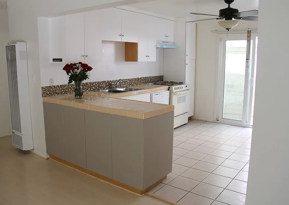 #B Kitchen