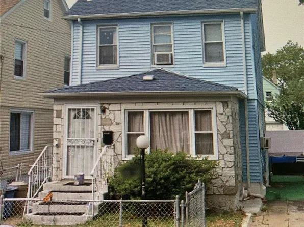 110-02 203rd Street, Saint Albans, NY 11412