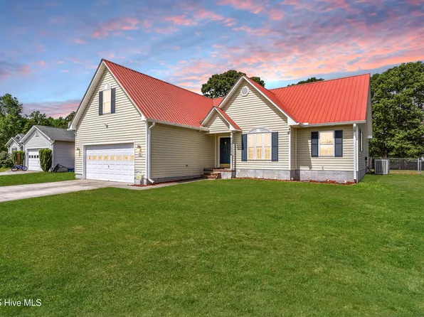 203 Essex Court, Richlands, NC 28574