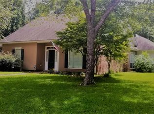 239 Chapelview Ct, Baton Rouge, LA 70815