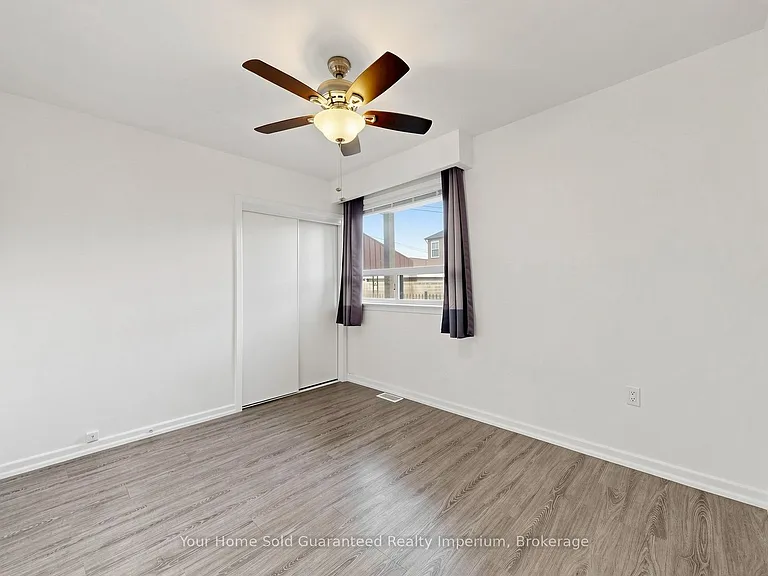129 Melrose St — Photo 21