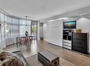 3375 N Country Club Dr APT 208, Aventura, FL 33180