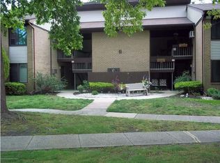 11 Pine Cluster Cir UNIT C, Manalapan, NJ 07726