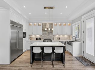 2926 160th St, Surrey, BC V3Z 3W1