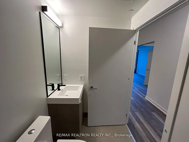 250 Lawrence Ave W #401 — Photo 13