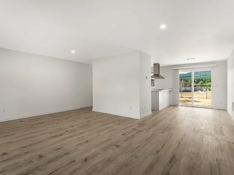 8 Olin Ave — Photo 3