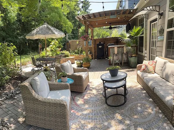 803 Bibury Ct, Charleston, SC 29414