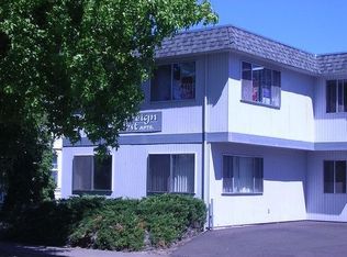 221 NW 17th St APT 2, Corvallis, OR 97330