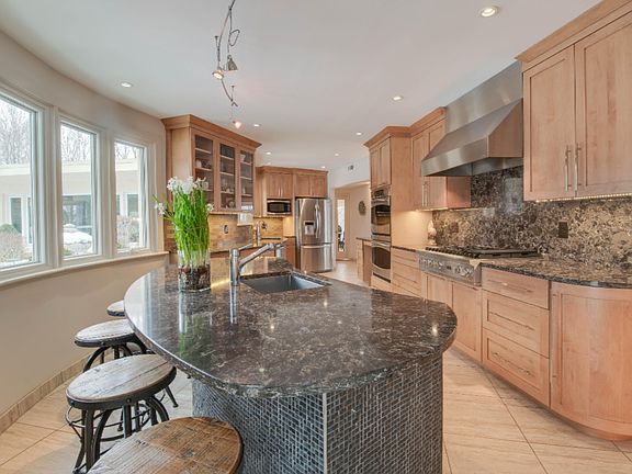 5th image of 10788 W Gull Lake Dr