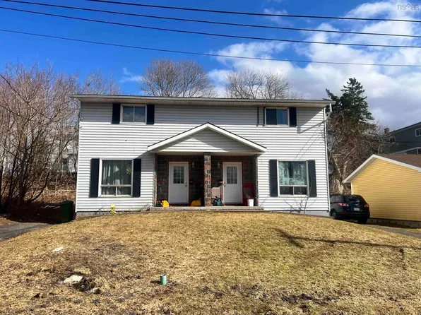 520/526 Pleasant St, New Glasgow, NS B2H 2Z2