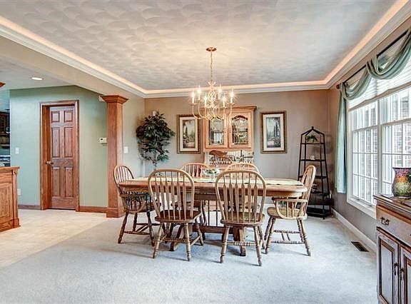 5th image of 12219 Brandon Ct