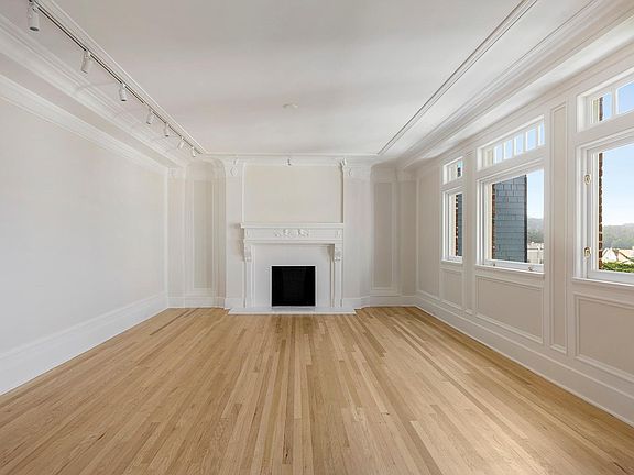 5th image of 145 Laurel St