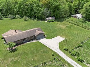 23600 New Rd, South Bend, IN 46614