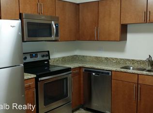 535 S 37th St APT 107, Omaha, NE 68105