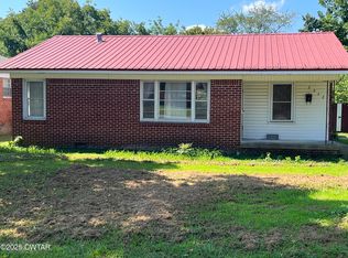 2312 Mullins Ave, Humboldt, TN 38343