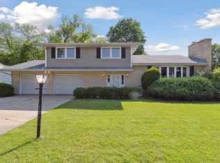 11 S Martin Rd, Janesville, WI 53545