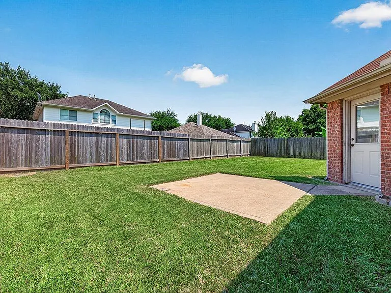 11814 Copperas Creek Dr — Photo 33