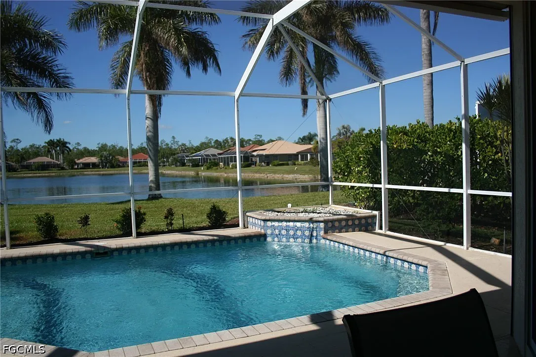 2 bed, 2.5 bath, 2133 sqft, $5,000 — Photo 1