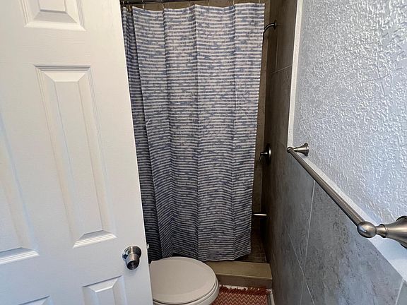 5th image of 1268 NW 27th St #4