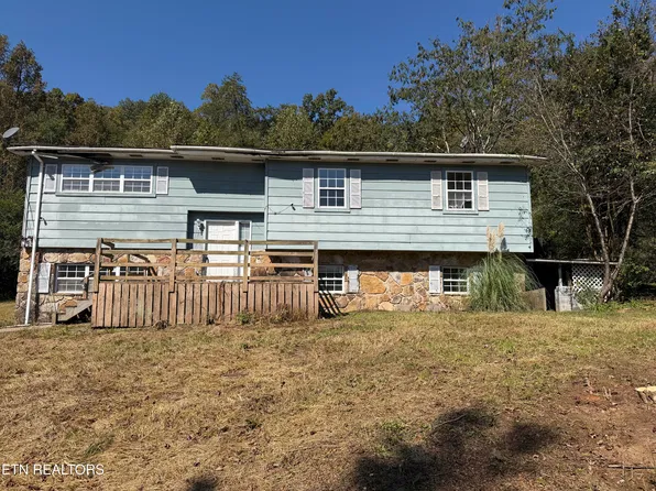1487 Dutch Valley Rd, Clinton, TN 37716