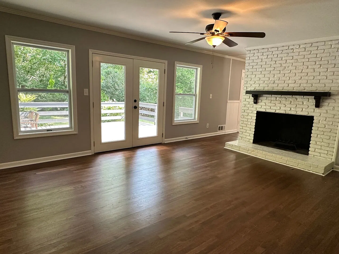 287 Brookwood Dr. — Photo 3