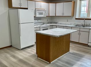 4915 S Tennis Ln APT 4, Sioux Falls, SD 57106
