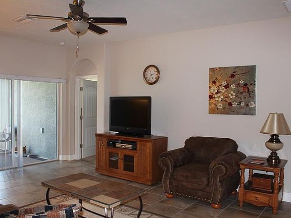 4th image of 1950 Wind Meadows Dr