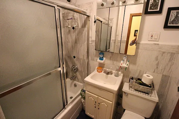 Rented by Luxor Homes & Investment Realty | media 12